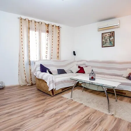 Apartment Stefan Rovinj Exterior photo